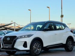Nissan Kicks SV Plus