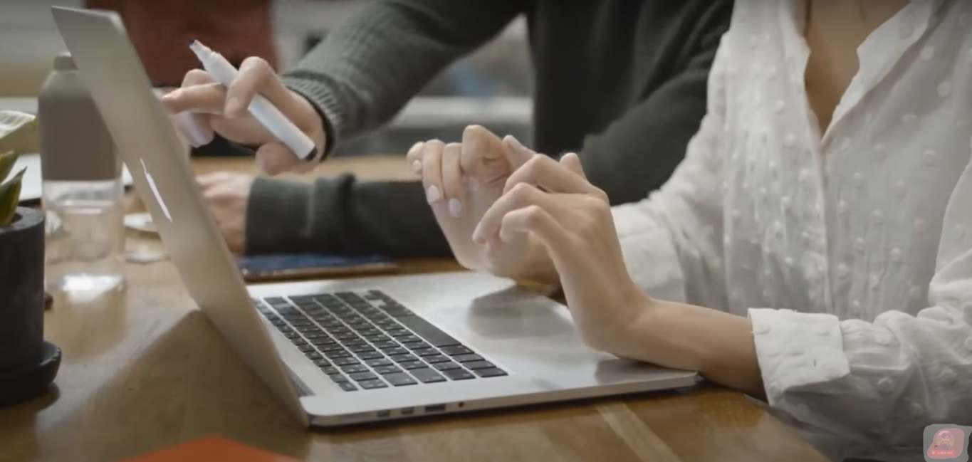 What Jobs can I do with a Business Management degree?