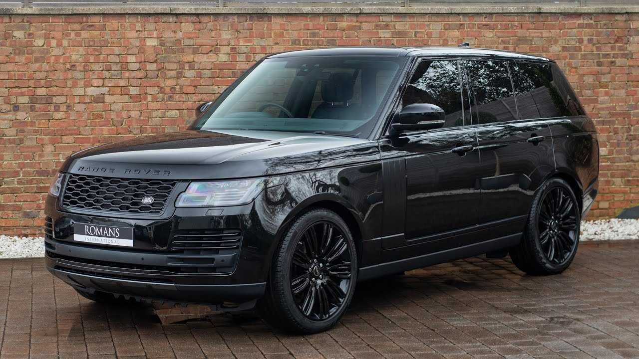 2022 RANGE ROVER VOUGE AUTOBIOGRAPHY LWB BRAND NEW GCC-pic_3