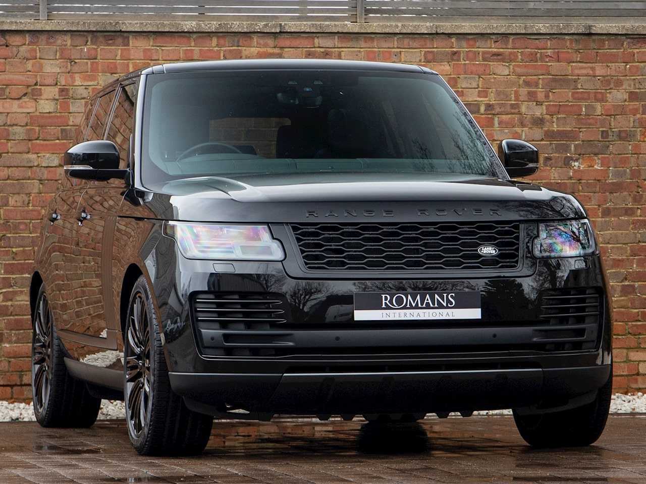 2022 RANGE ROVER VOUGE AUTOBIOGRAPHY LWB BRAND NEW GCC-pic_1