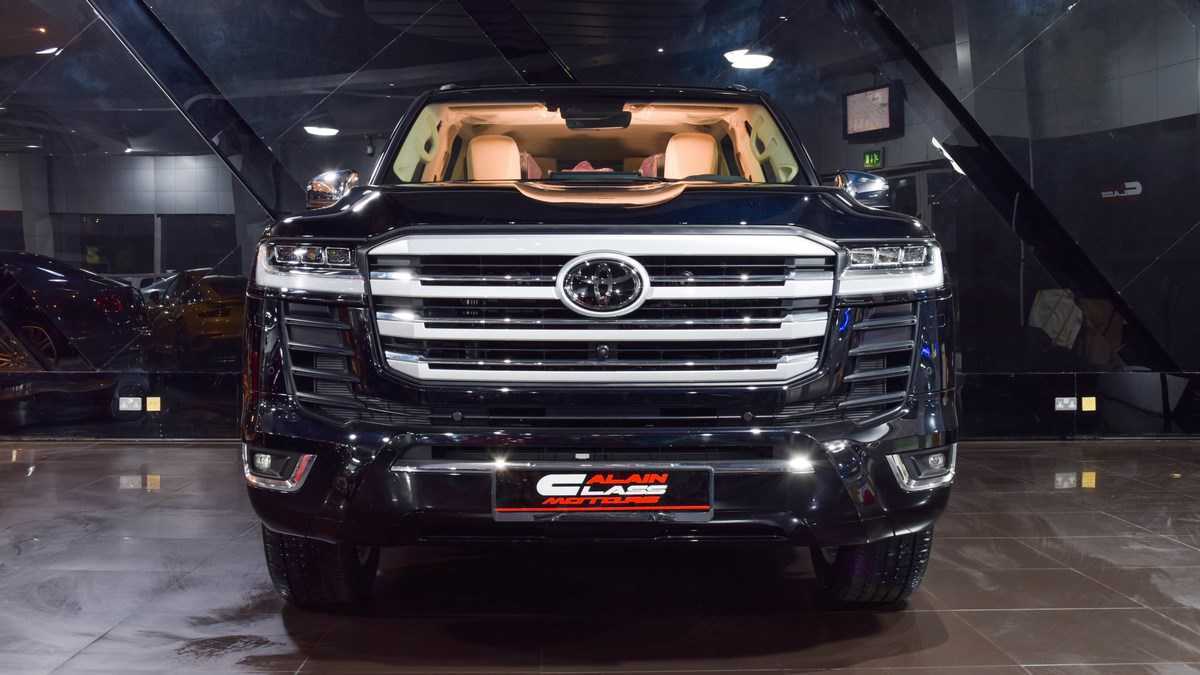 TOYOTA LANDCRUISER Rental-pic_2