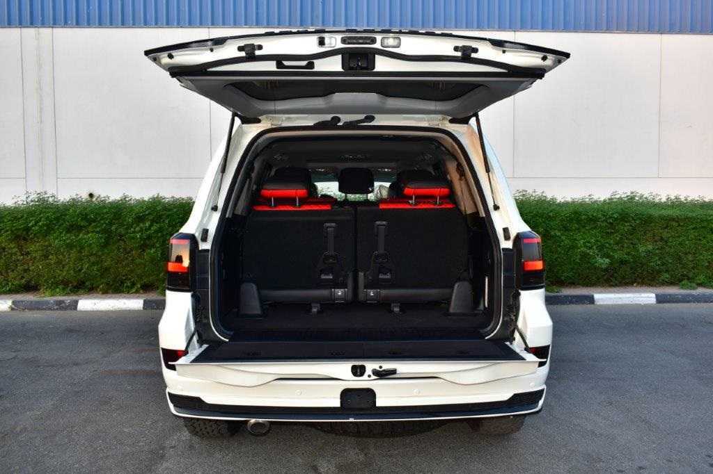 Rent Toyota Land Cruiser 2022-pic_4