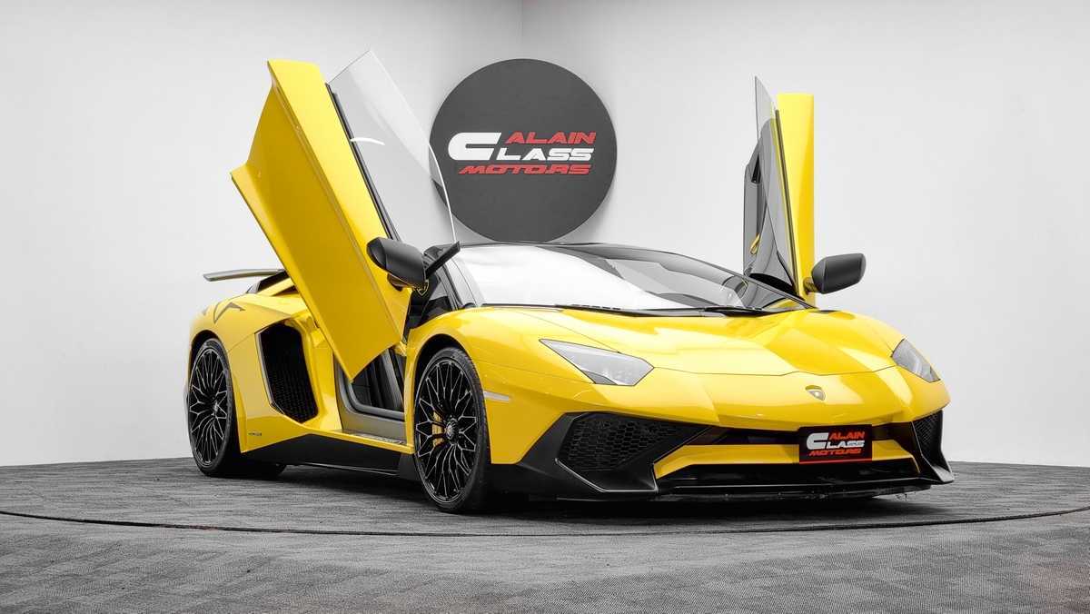Rent a Lamborghini Aventador SVJ 2019-pic_4