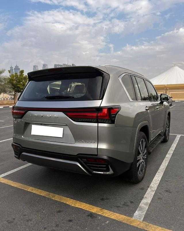 2022 Lexus LX600 VIP - Brand New - GCC (FM-1592)-pic_5