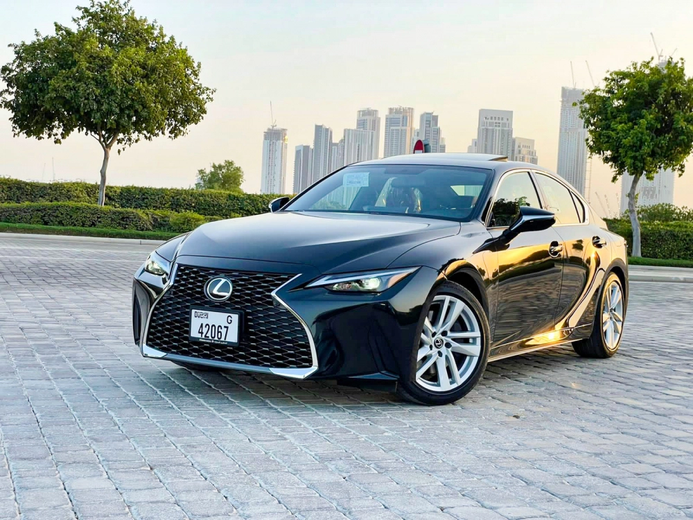 Rent Lexus IS Series 2021 in Sharjah-pic_1