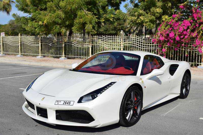 RENT FERRARI 488 SPIDER 2017 IN DUBAI-pic_6